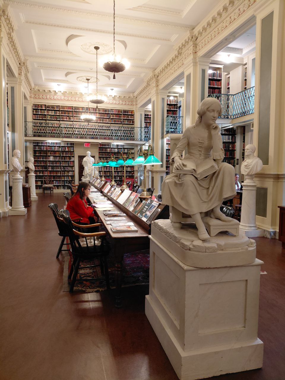 photo_5206388111477247708_y