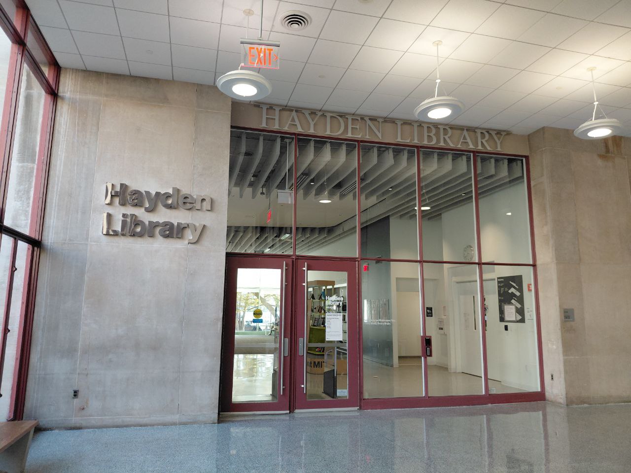 photo_5206388111477247749_y