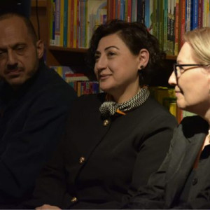 «Գարուն» ամսագրի շապիկների ցուցահանդեսը «Էպիգրաֆ» գրախանութում