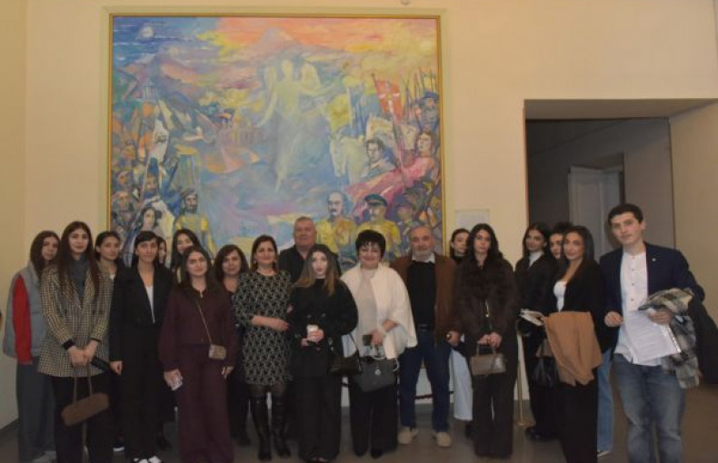 Աղասի Այվազյան —100